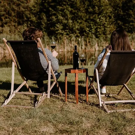 U Marleny アパート Skorzenno